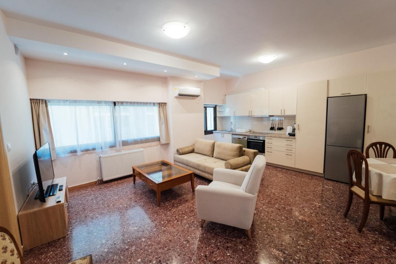 Luxury Apartment In Plaka - Acropolis Athen Eksteriør billede